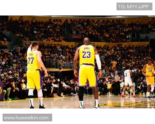 湖人对决热火精彩回放回顾12月11日比赛亮点与关键时刻分析